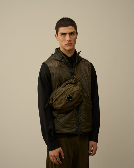 17CMAC112A-005269G683_1_P