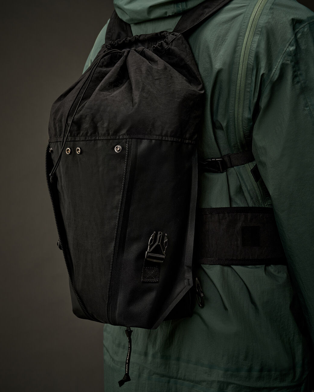 19CLAC037A-110040M999