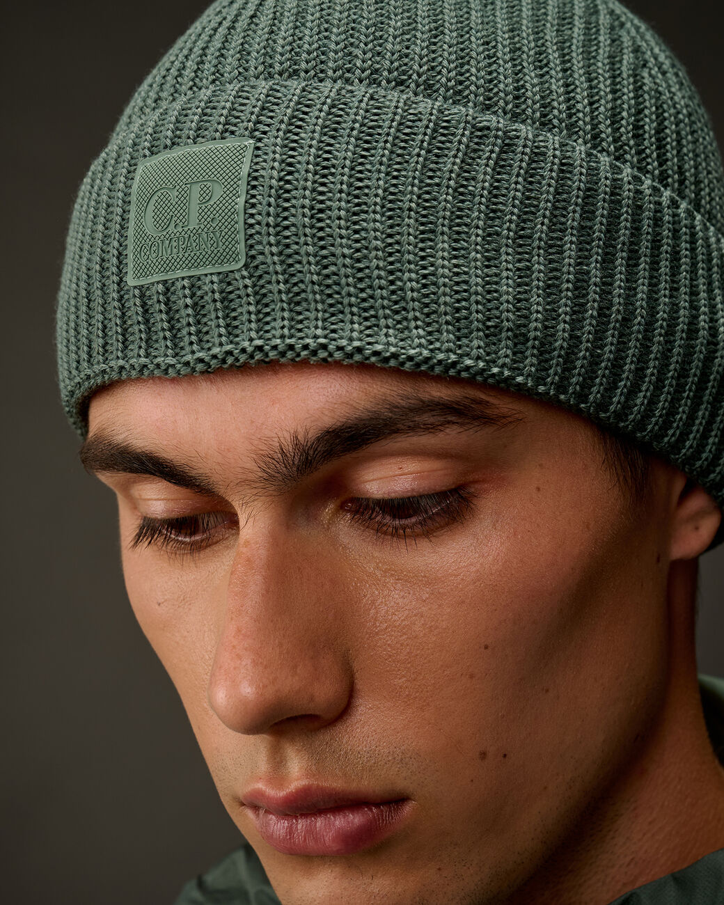 19CLAC042A-005509A619_3_P