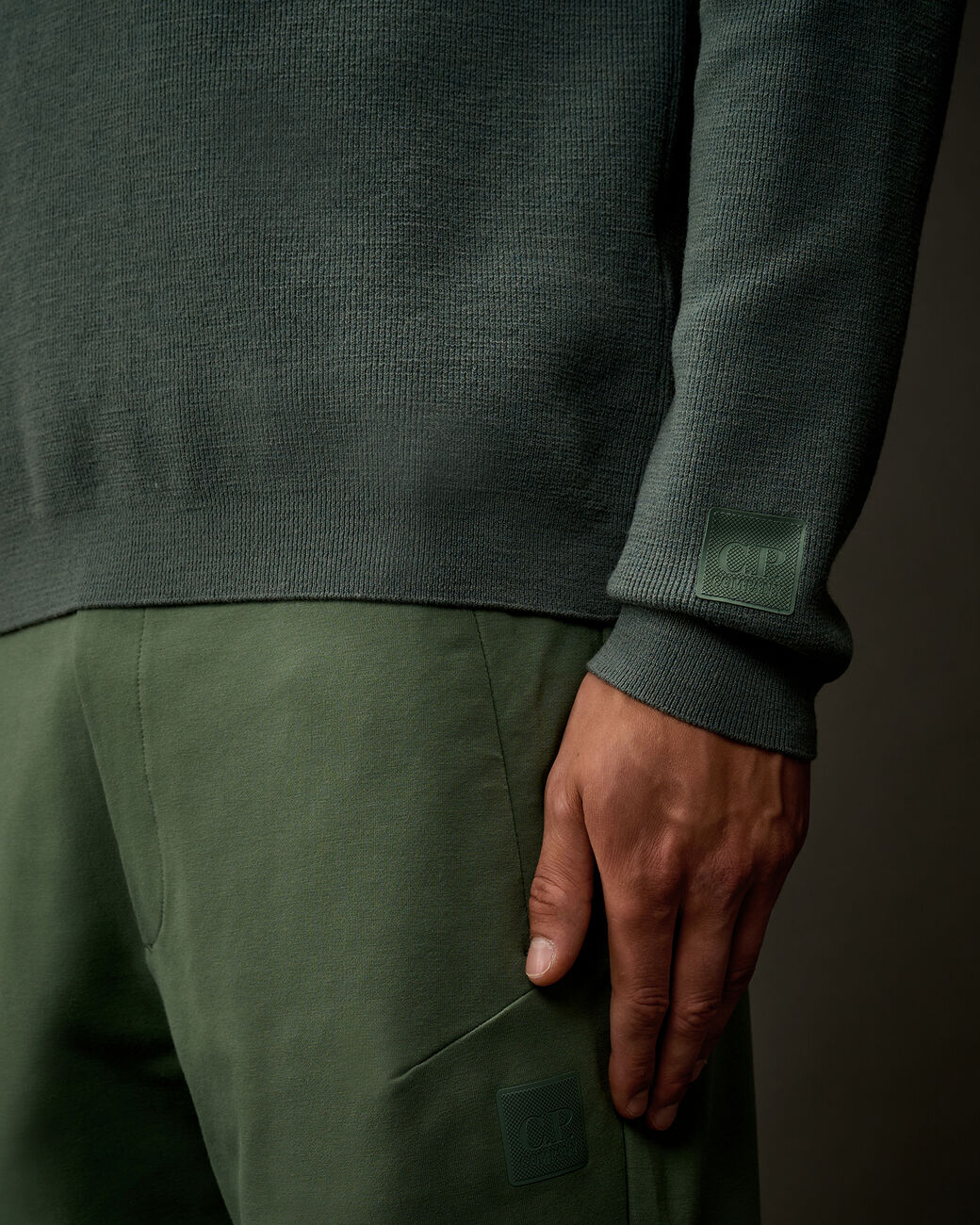 19CLKN029A-110427A619_3_P