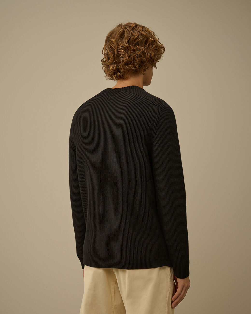 19CMKN015A-006608A999_2_P