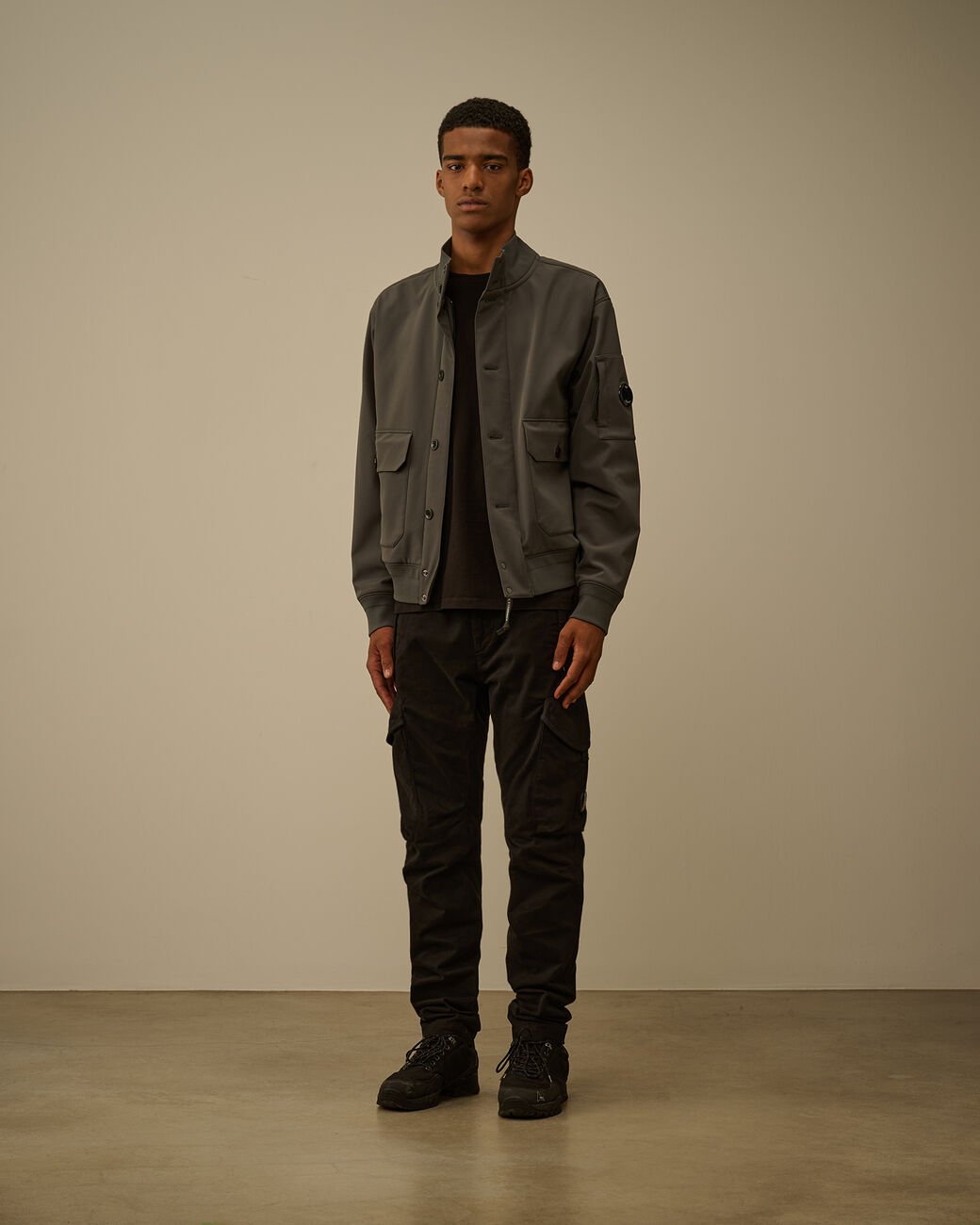 19CMOW003A-006097A978_6_P