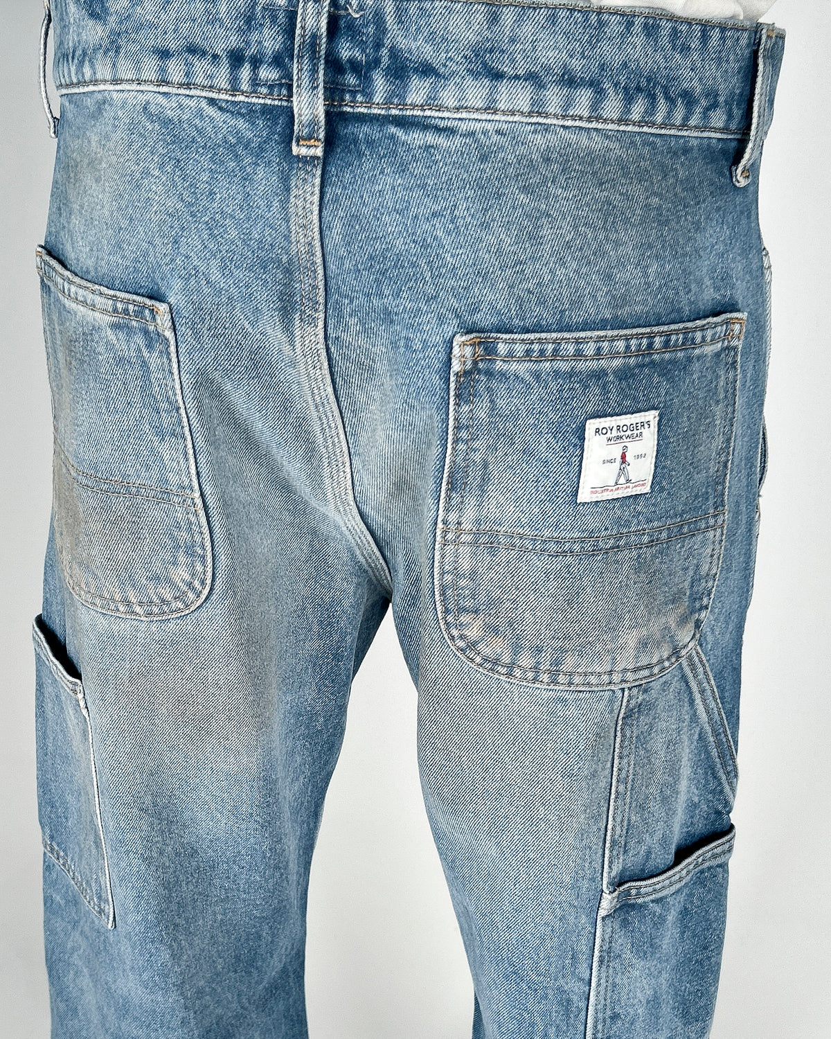 RRW003D4350560C0999_5_P