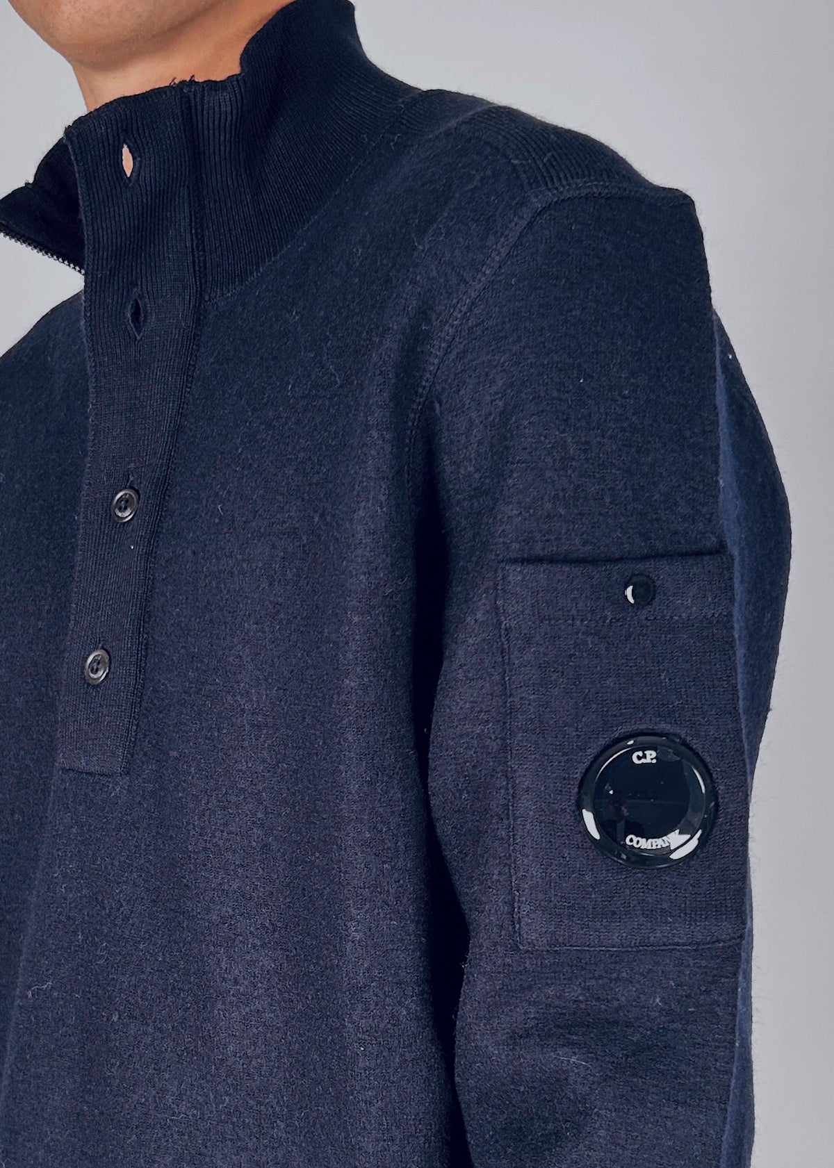 19CMKN199A-110468A888_3_P