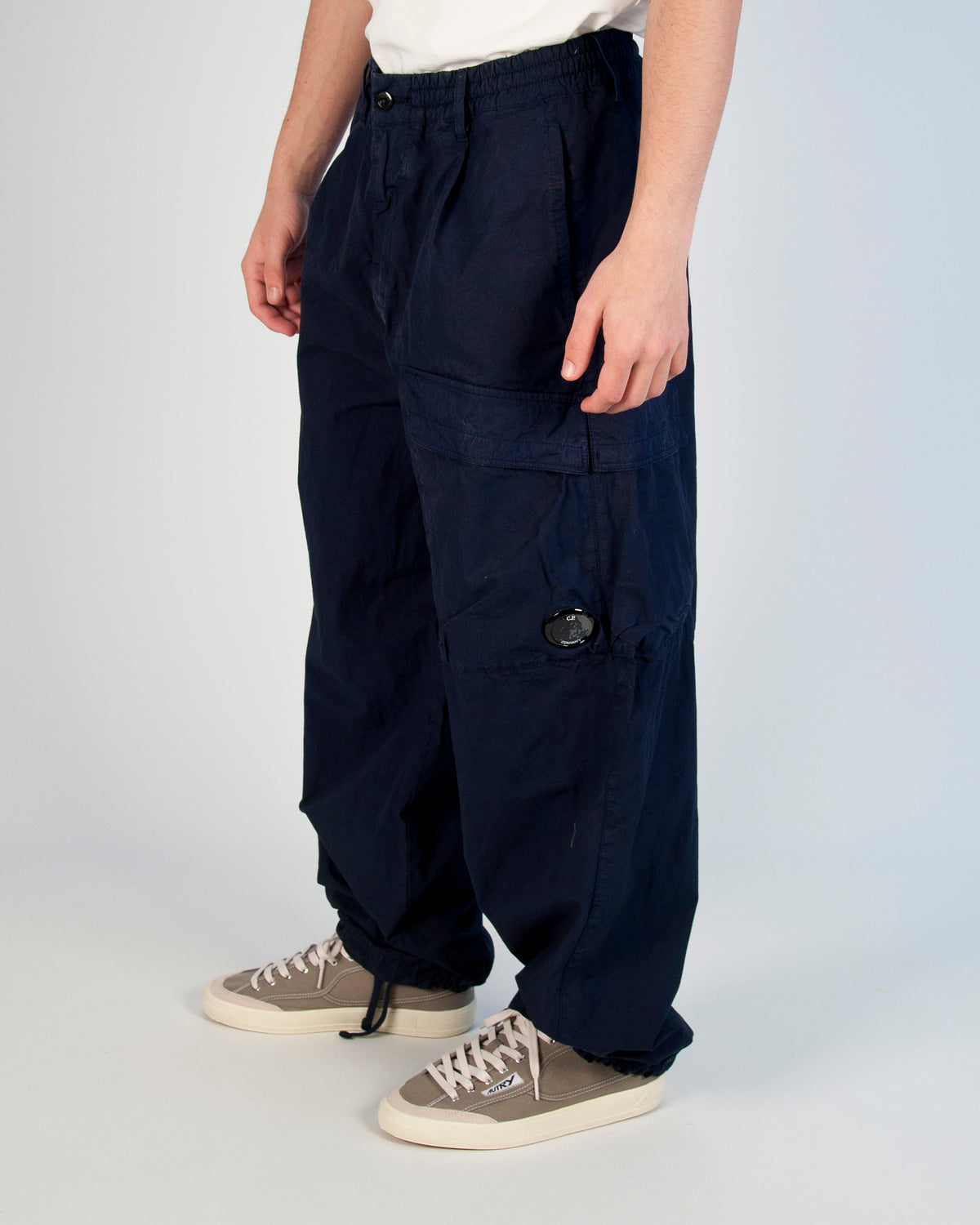 20CMPA126A-110325G889_1_P