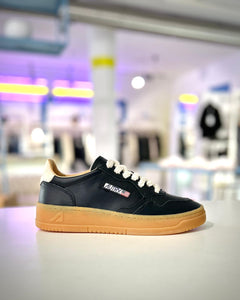 medalist low man pelle soft