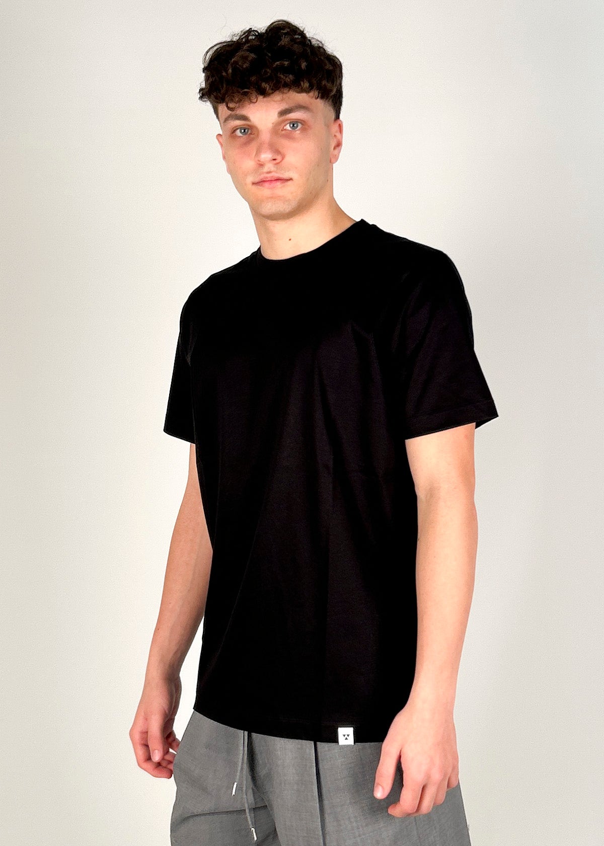 TS064JE09_1_P