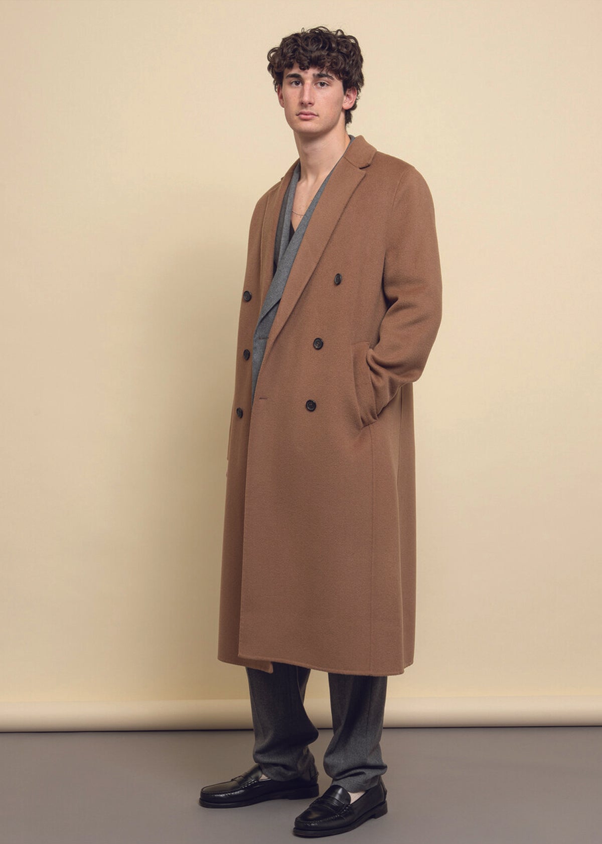 UC071 2TF0289057_1_P